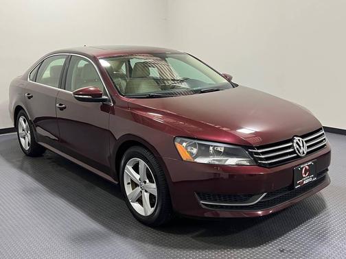 2012 Volkswagen Passat 2.5 SE