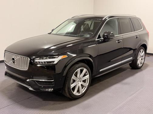 2019 Volvo XC90 T6 Inscription