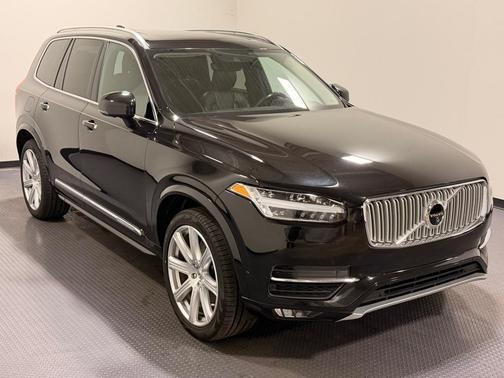 2019 Volvo XC90 T6 Inscription