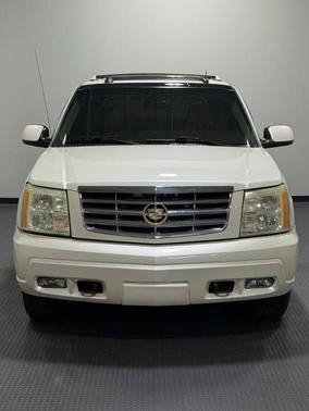 White 2005 Cadillac Escalade EXT