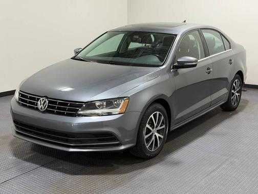 Platinum Gray Metallic 2018 Volkswagen Jetta 1.4T SE