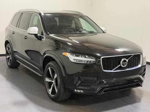 Black 2019 Volvo XC90 T6 R-Design