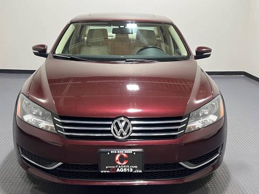 2013 Volkswagen Passat 2.5 SE