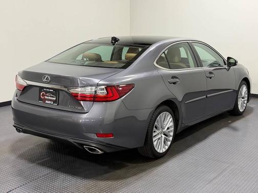 Gray 2016 Lexus ES 350 Base