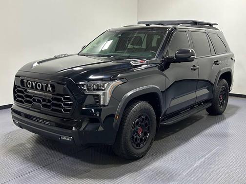 2023 Toyota Sequoia SR5