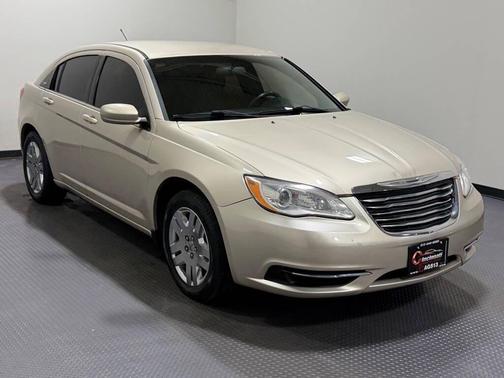 2014 Chrysler 200 LX