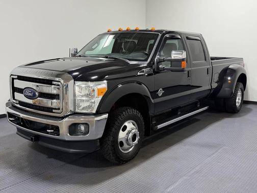 Black 2016 Ford F-350 Super Duty
