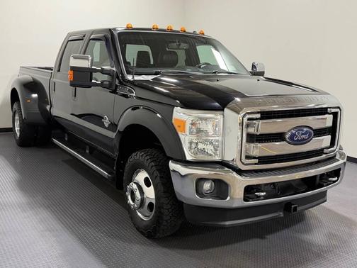 Black 2016 Ford F-350 Super Duty