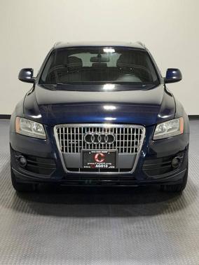 Blue 2011 Audi Q5 2.0T Premium