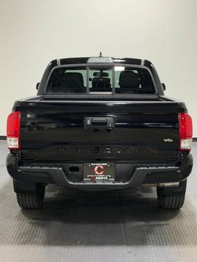 2016 Toyota Tacoma 
