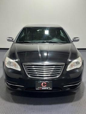 2011 Chrysler 200 Limited
