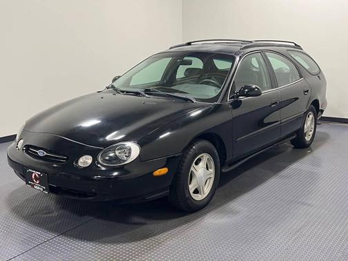 1999 Ford Taurus SE