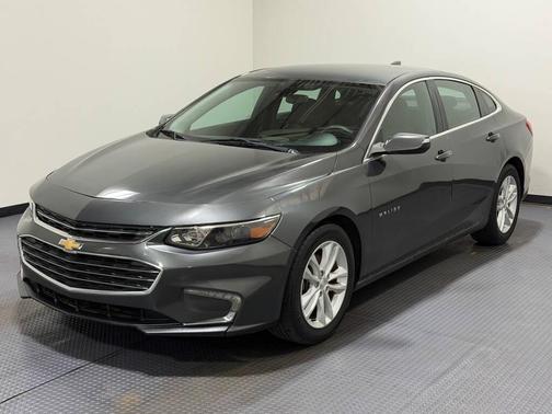 Gray 2017 Chevrolet Malibu 1LT