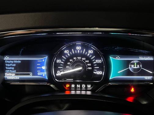 2017 Lincoln Navigator Select