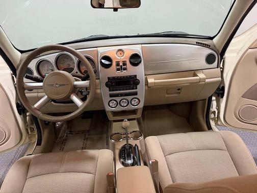 White 2006 Chrysler PT Cruiser Touring