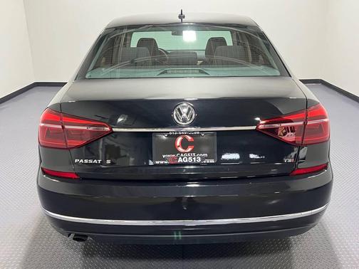2017 Volkswagen Passat 1.8T S