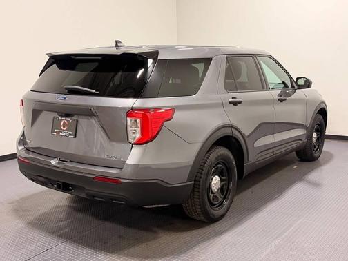 2022 Ford Utility Police Interceptor Base