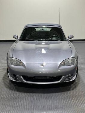 2004 Mazda MX-5 Miata Cloth