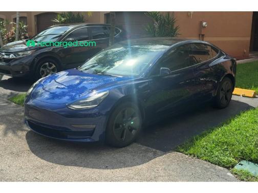 Deep Blue Metallic 2023 Tesla Model 3 Base