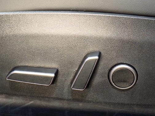 Midnight Silver Metallic 2023 Tesla Model 3 Long Range