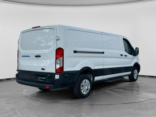 Oxford White 2024 Ford Transit-350 Base