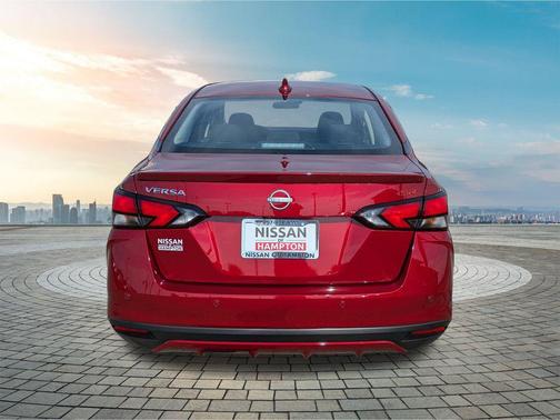 2025 Nissan Versa 1.6 S