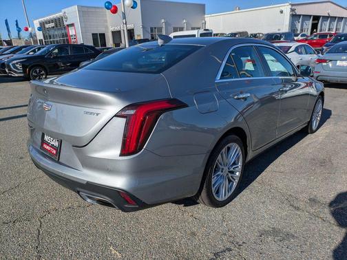 2024 Cadillac CT4 Premium Luxury
