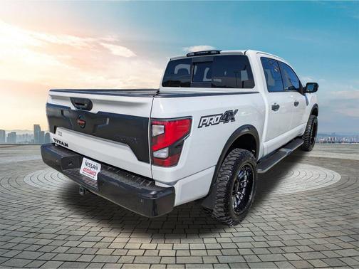 2020 Nissan Titan PRO-4X