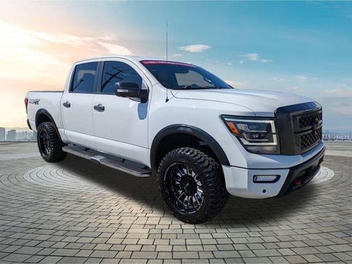 2020 Nissan Titan PRO-4X