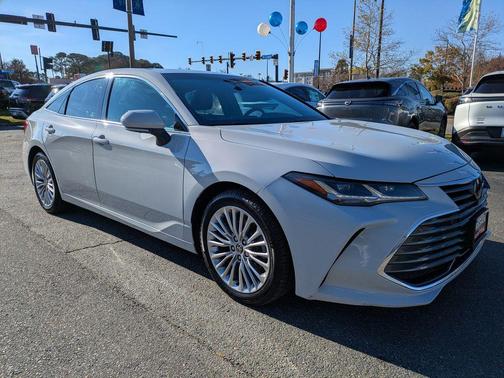 2022 Toyota Avalon Limited