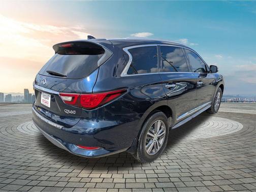 2020 INFINITI QX60 Luxe
