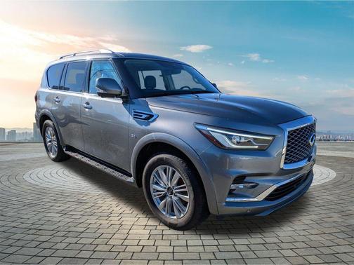 2018 INFINITI QX80 Base