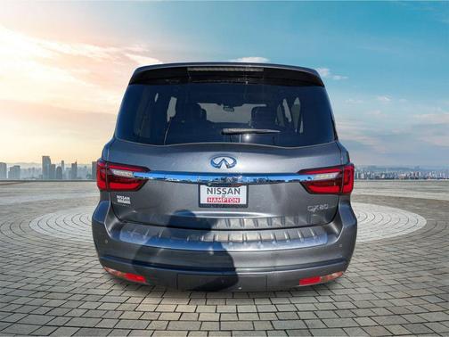 2018 INFINITI QX80 Base