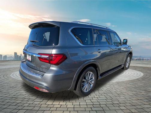 2018 INFINITI QX80 Base