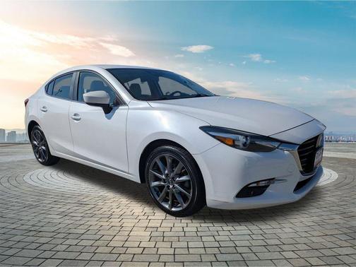 2018 Mazda Mazda3 Grand Touring