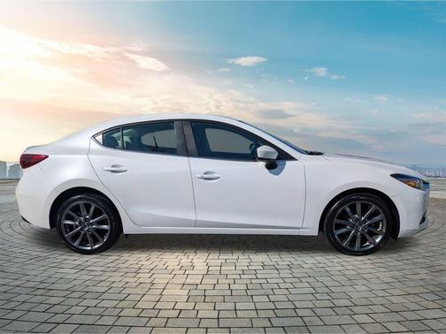 2018 Mazda Mazda3 Grand Touring