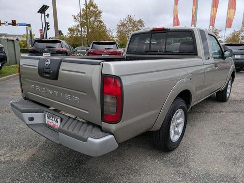 2002 Nissan Frontier XE King Cab
