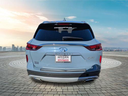 2022 INFINITI QX50 ESSENTIAL