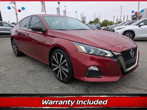Scarlet Ember 2021 Nissan Altima 2.5 SR