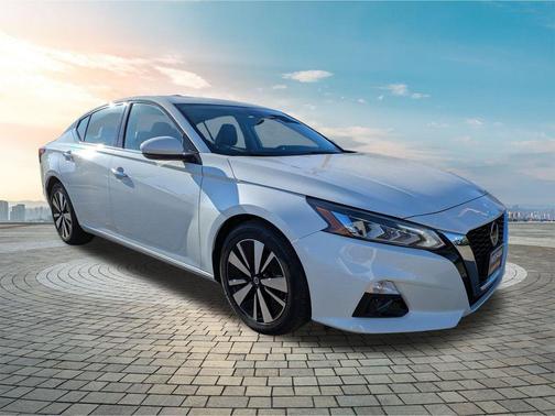 2022 Nissan Altima 2.5 SL