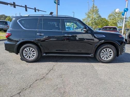 2023 Nissan Armada SV