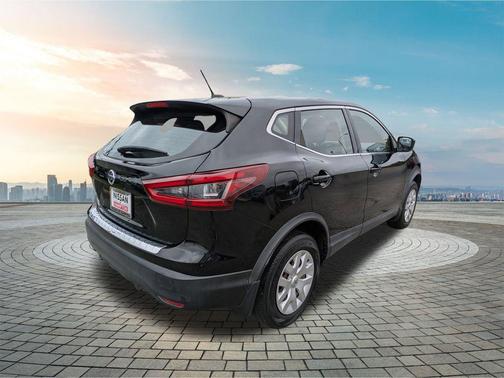 2020 Nissan Rogue Sport S