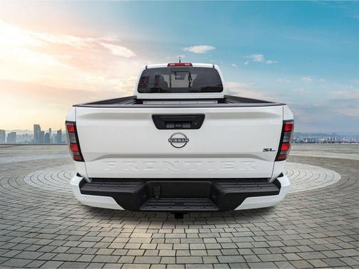 2025 Nissan Frontier SL