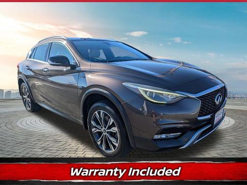 2018 INFINITI QX30 Premium