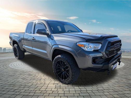2018 Toyota Tacoma SR