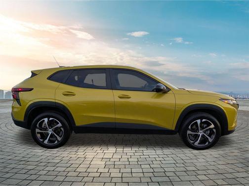 2025 Chevrolet Trax FWD 1RS