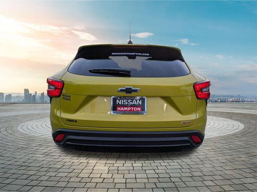 2025 Chevrolet Trax FWD 1RS