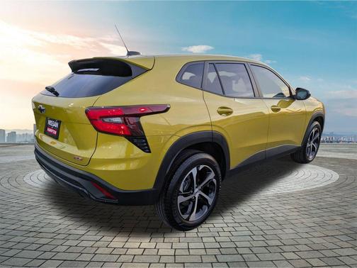 2025 Chevrolet Trax FWD 1RS