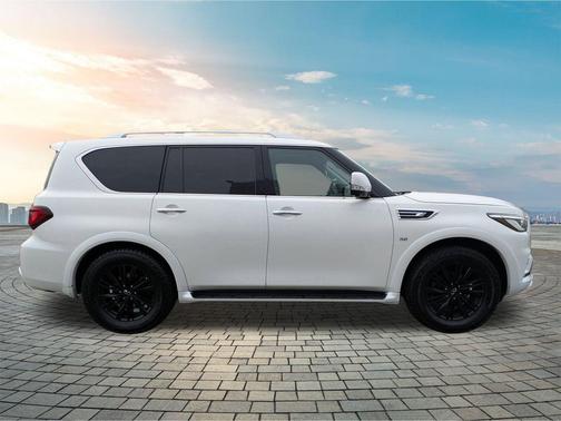 2018 INFINITI QX80 Base