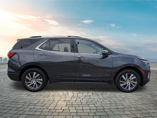 2022 Chevrolet Equinox Premier w/1LZ
